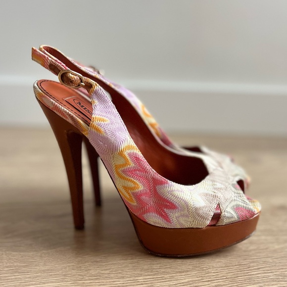 MISSONI Pink/Multicolour Weave Fabric Peep-toe Stiletto Platform Heels - Picture 2 of 9